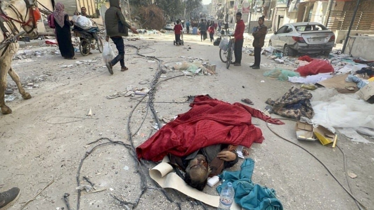 کشف اجساد ده‌ها شهید در اطراف بیمارستان اندونزی غزه