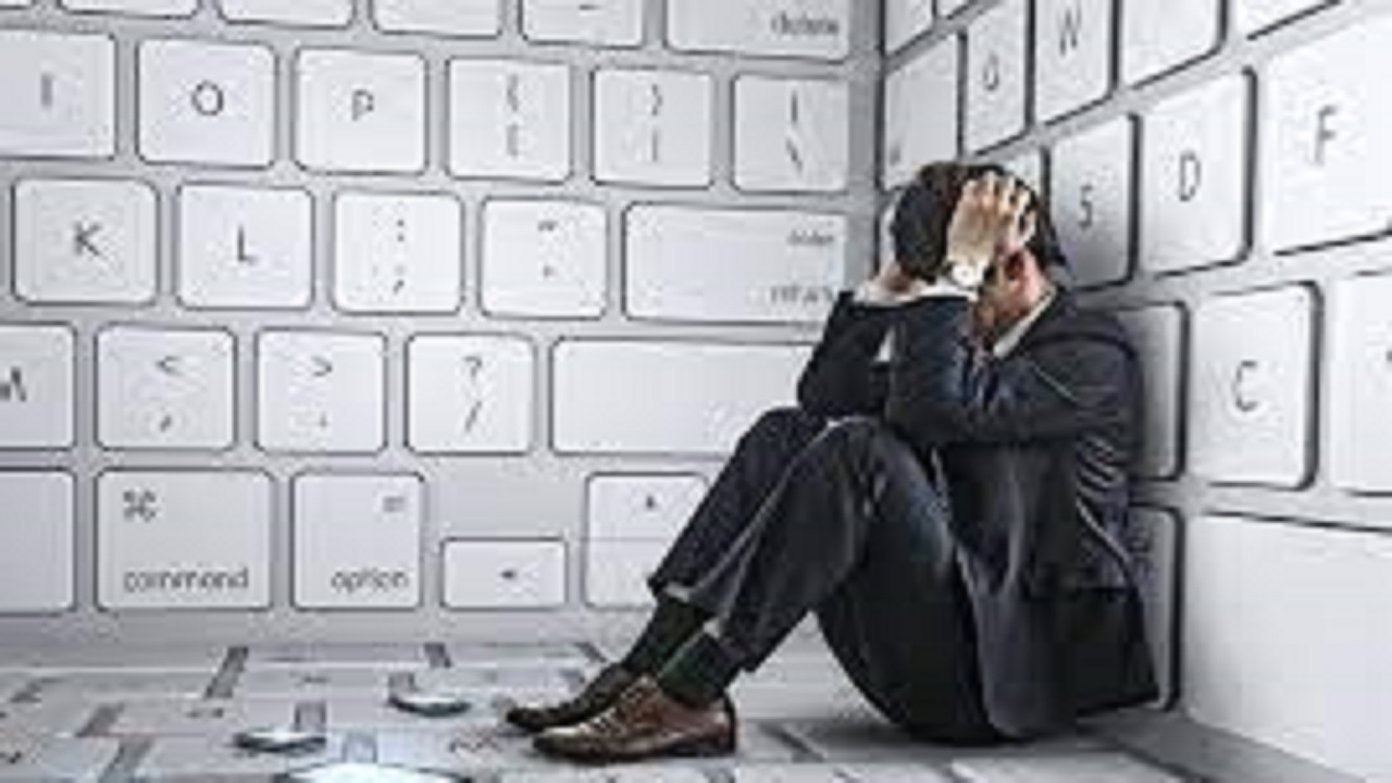 حسرت، اولین آورده تولیدات فضای مجازی + فیلم