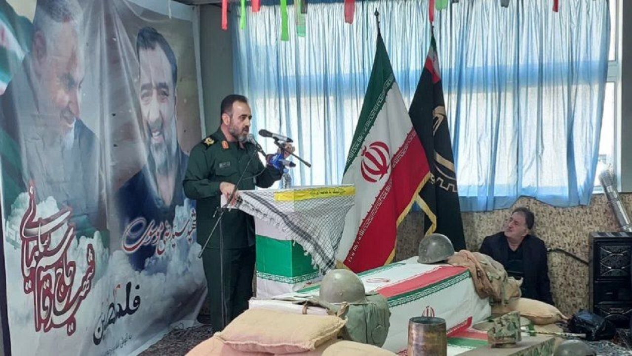 زمینه برون رفت از تحریم‌ها به همت جامعه کارگری فراهم می‌شود