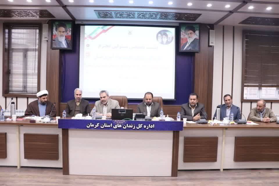 سواد آموزی زندانیان مانع ارتکاب مجدد جرم است