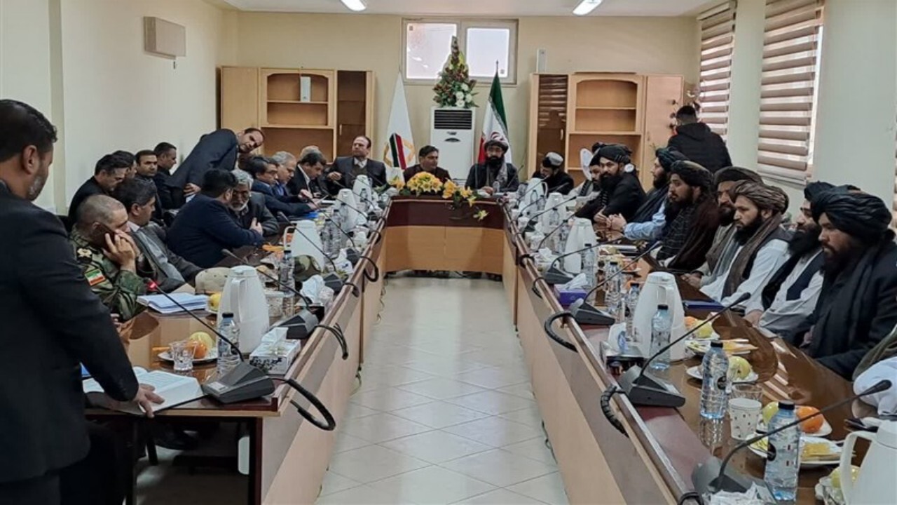 لغو محدودیت ورود ناوگان باری ایران به افغانستان