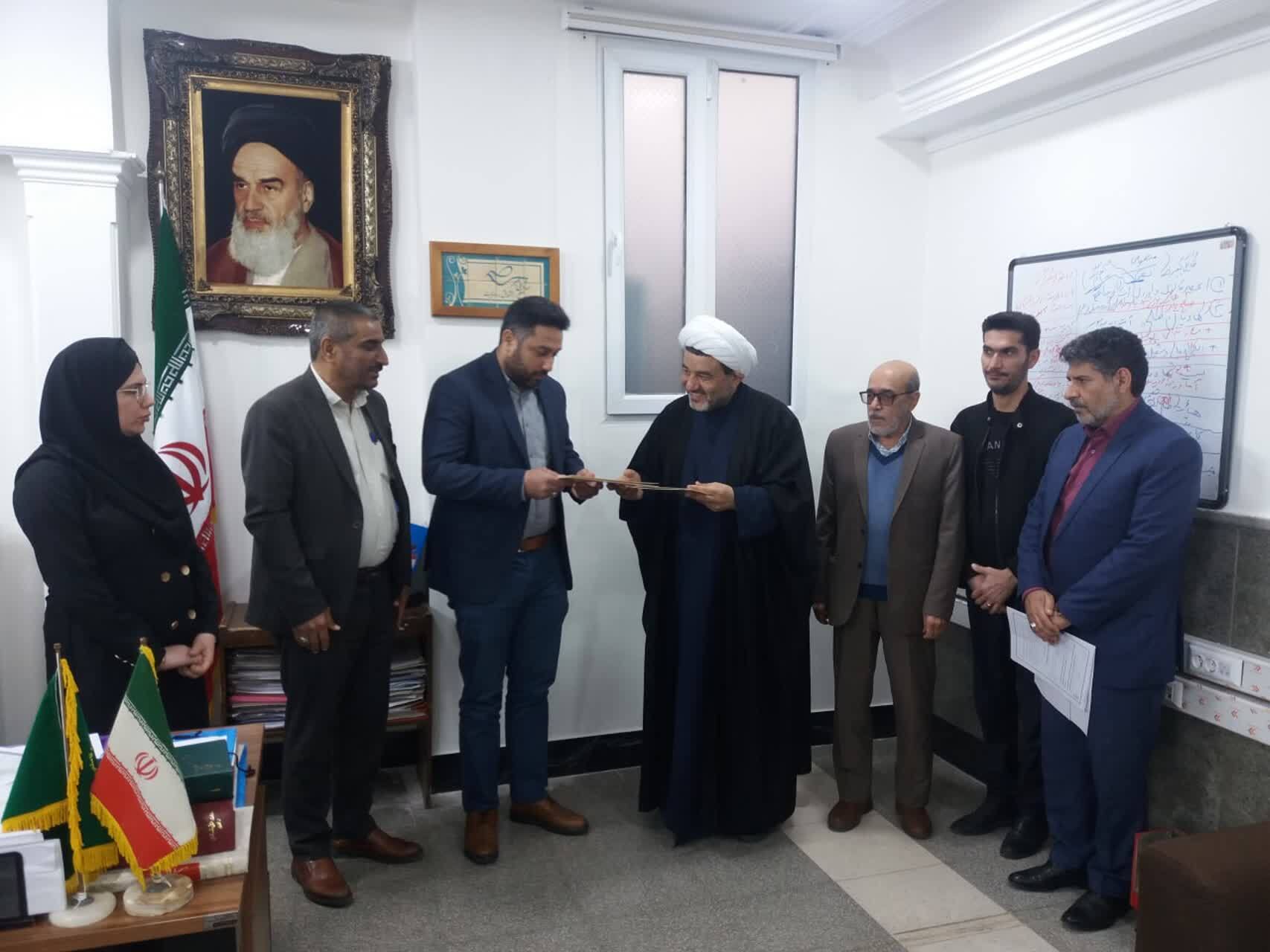 تبیین و ترویج فرهنگ صلح و سازش با استفاده از ظرفیت رسانه