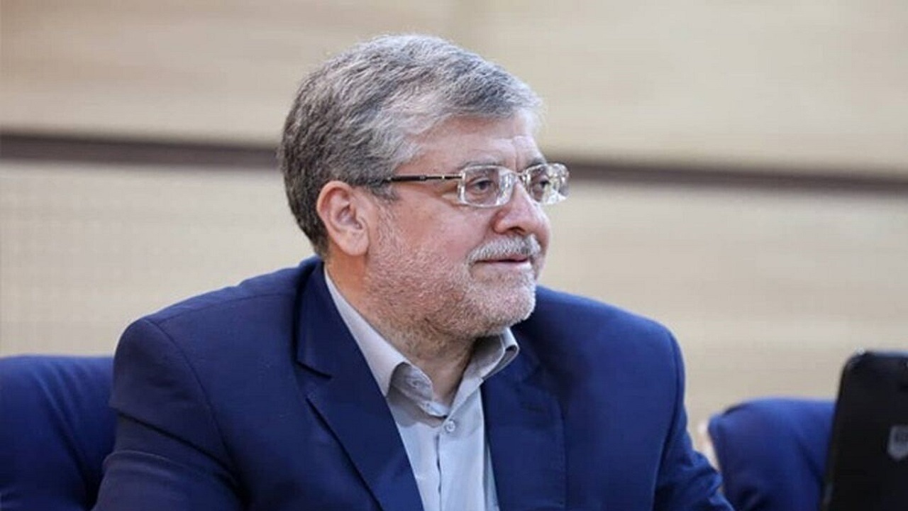 شهردار مشهد برای پیگیری نکردن مطالبات دولتی تذکر گرفت