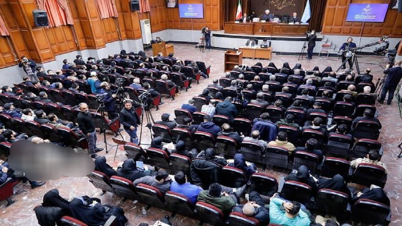 ابعاد بین‌المللی دادگاه منافقین؛ افکار عمومی جنایت‌های منافقین را فراموش نمی‌کنند