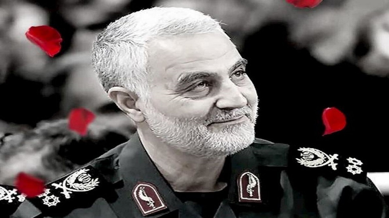 حاج قاسم یک نفر نیست/ این مملکت حاج قاسم‌ها دارد
