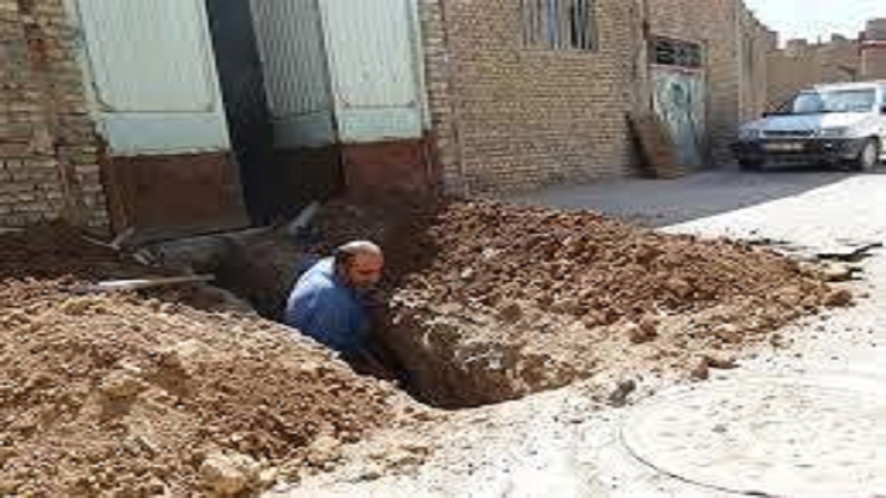 نصب ۲۹ هزار فقره انشعاب آب و فاضلاب در استان اصفهان