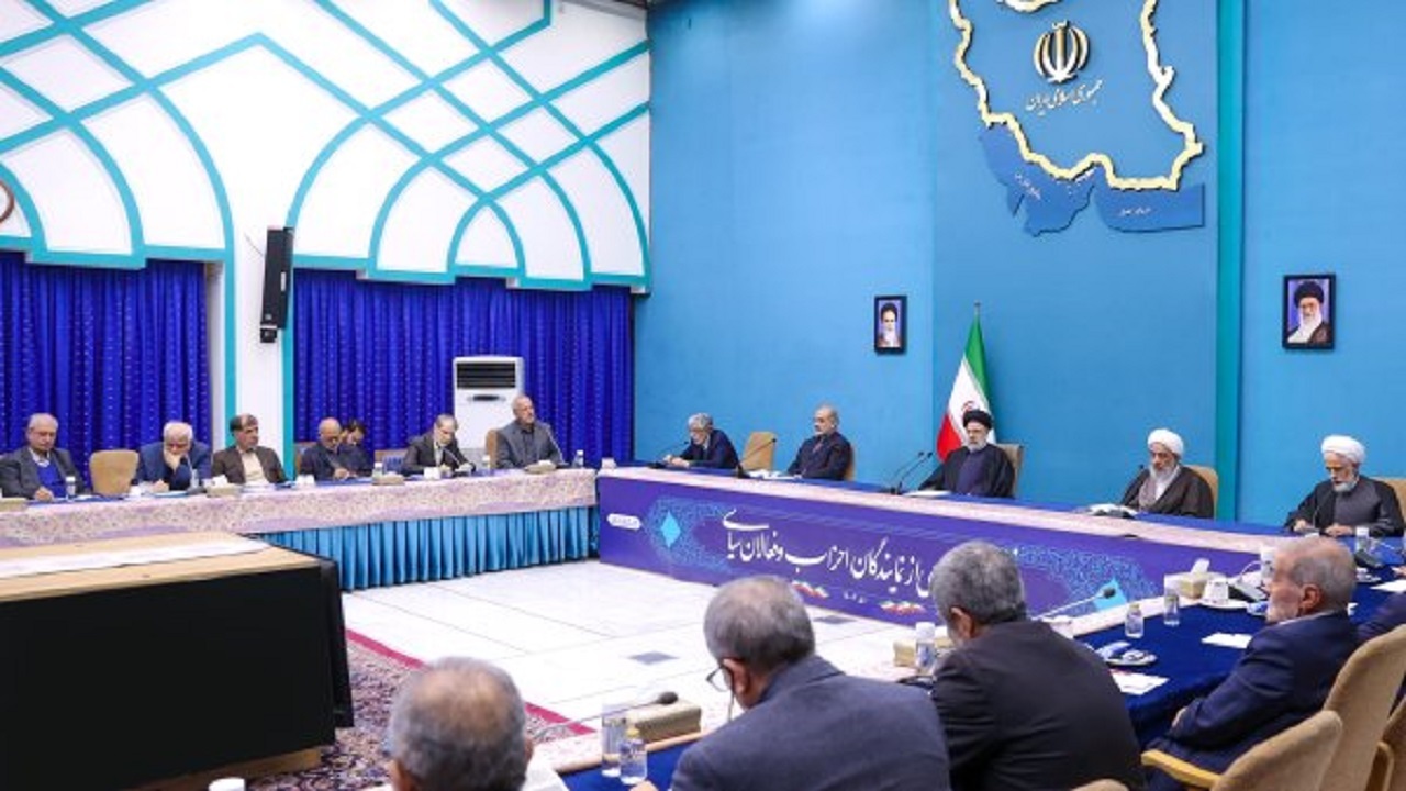 دولت از حضور سلایق مختلف در مجلس نگران نیست