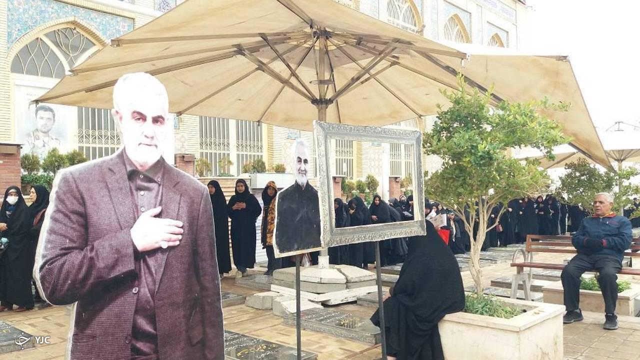 حال و هوای گلزار شهدای کرمان در آغازین روز از هفته مقاومت + فیلم و عکس