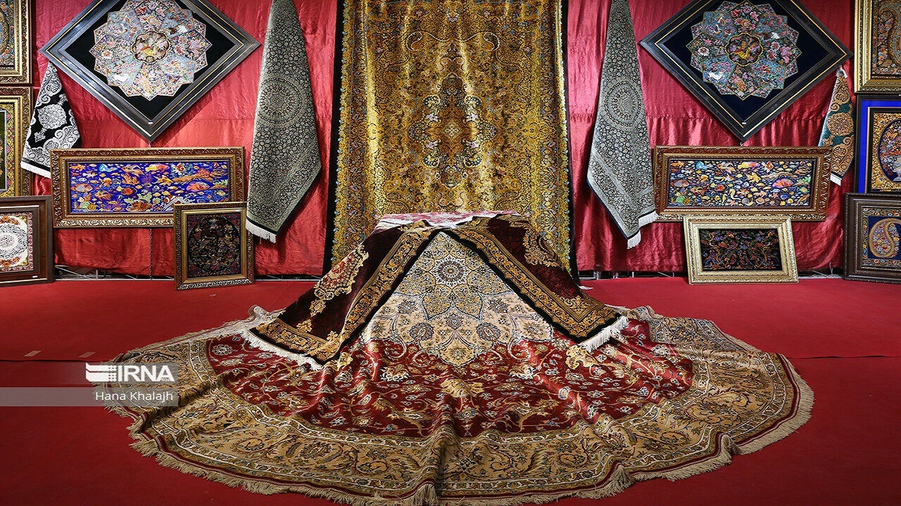 برپایی نمایشگاه تخصصی فرش در قزوین