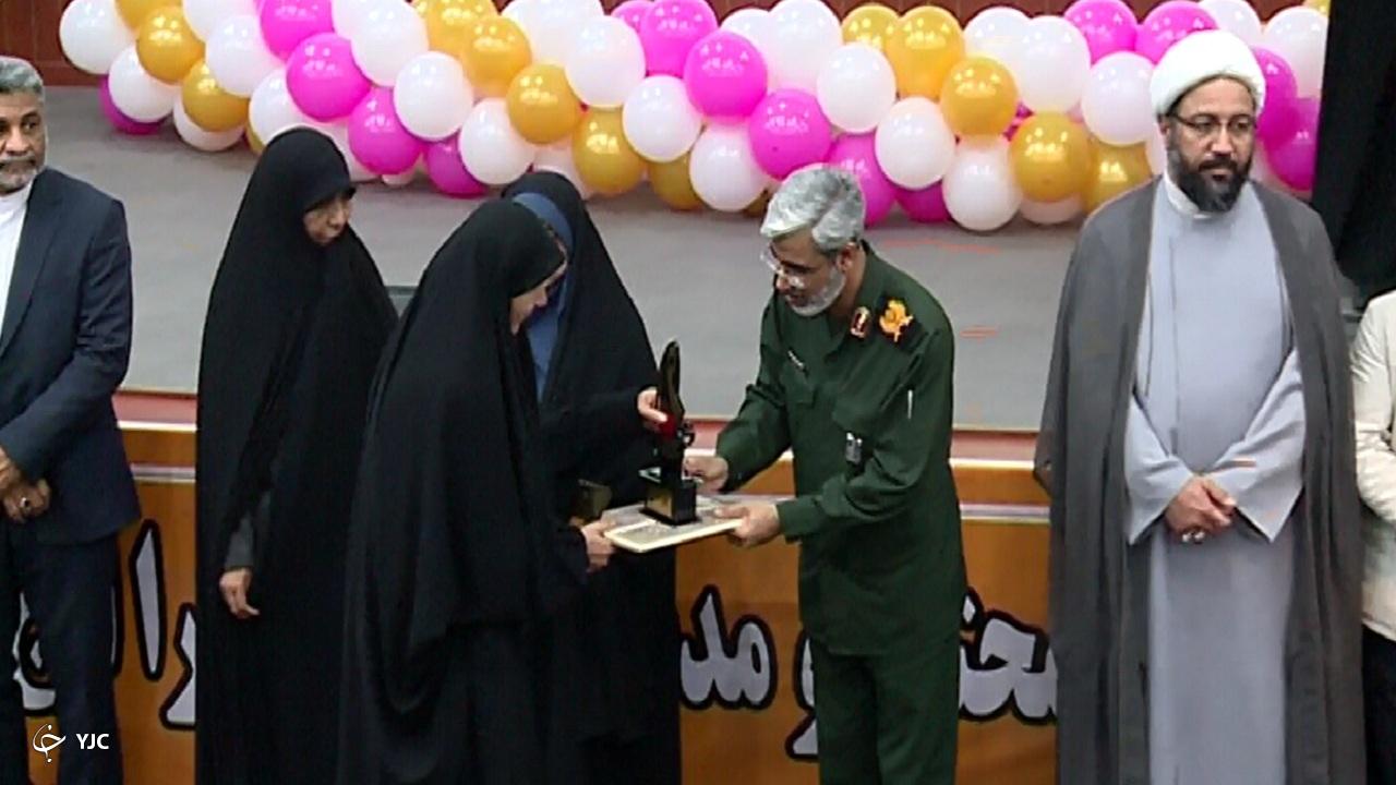 تجلیل از ۳۰ مادر قهرمان پرور در هرمزگان