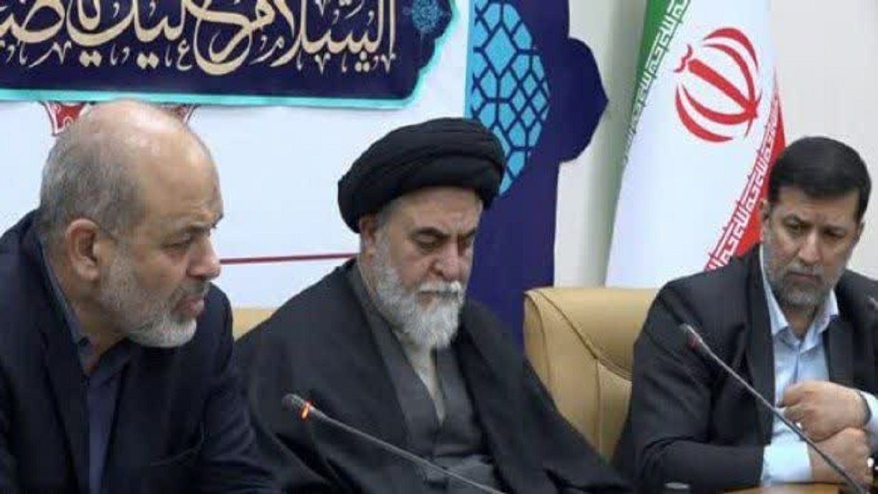 بررسی مشکلات مسجد مقدس جمکران با حضور وزیر کشور