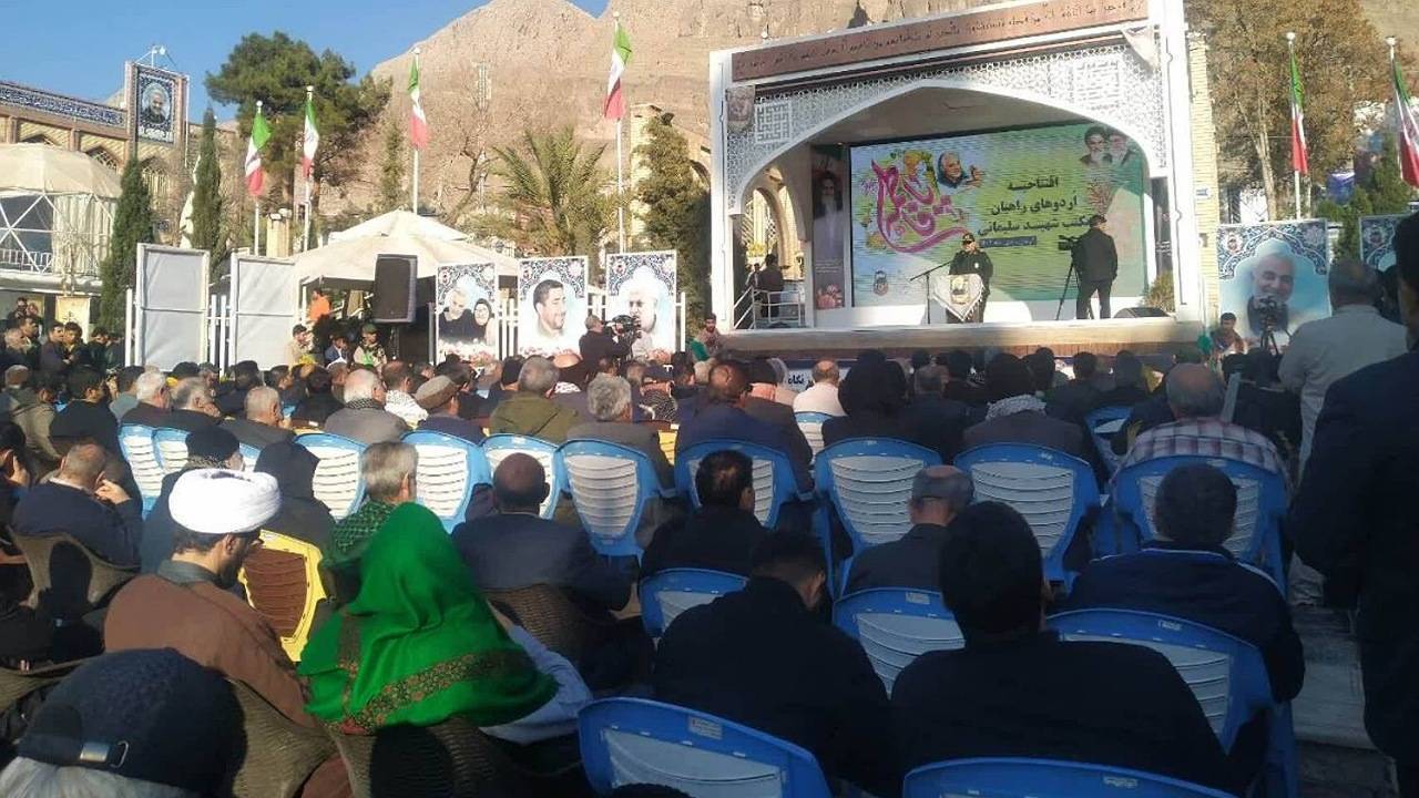 آغاز اردوی راهیان مکتب شهید سلیمانی در کرمان