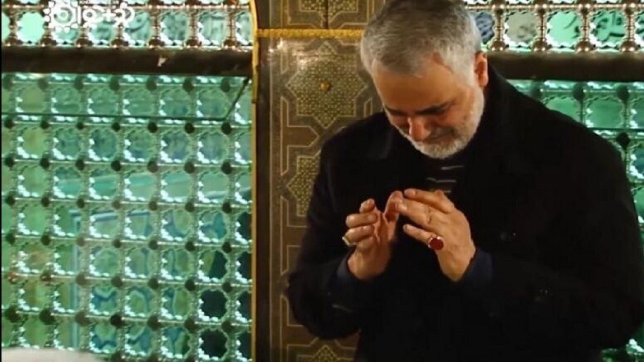 چشمی به شادی و دلی بی غم
