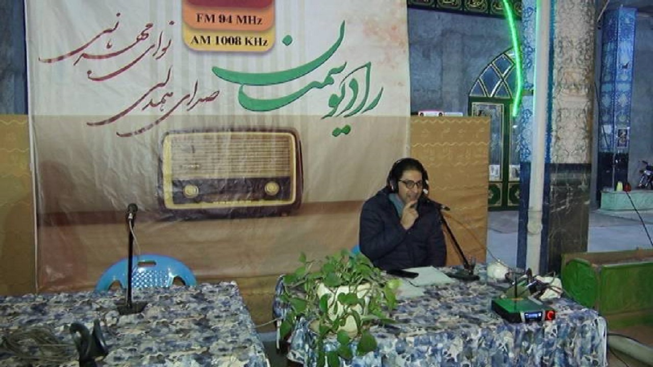 اجرای برنامه‌های زنده رادیو سمنان در اماکن عمومی شهر