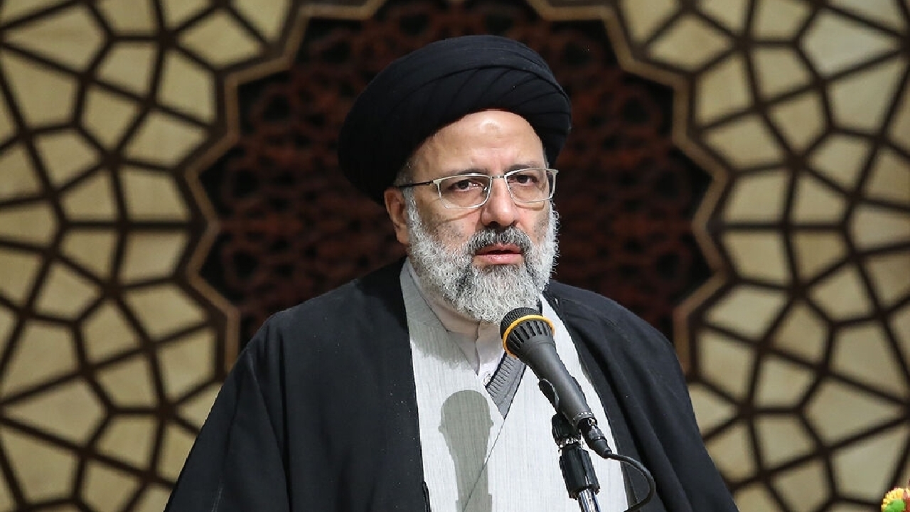 رئیسی: حاج قاسم قهرمان مبارزه با تروریسم در غرب آسیا است