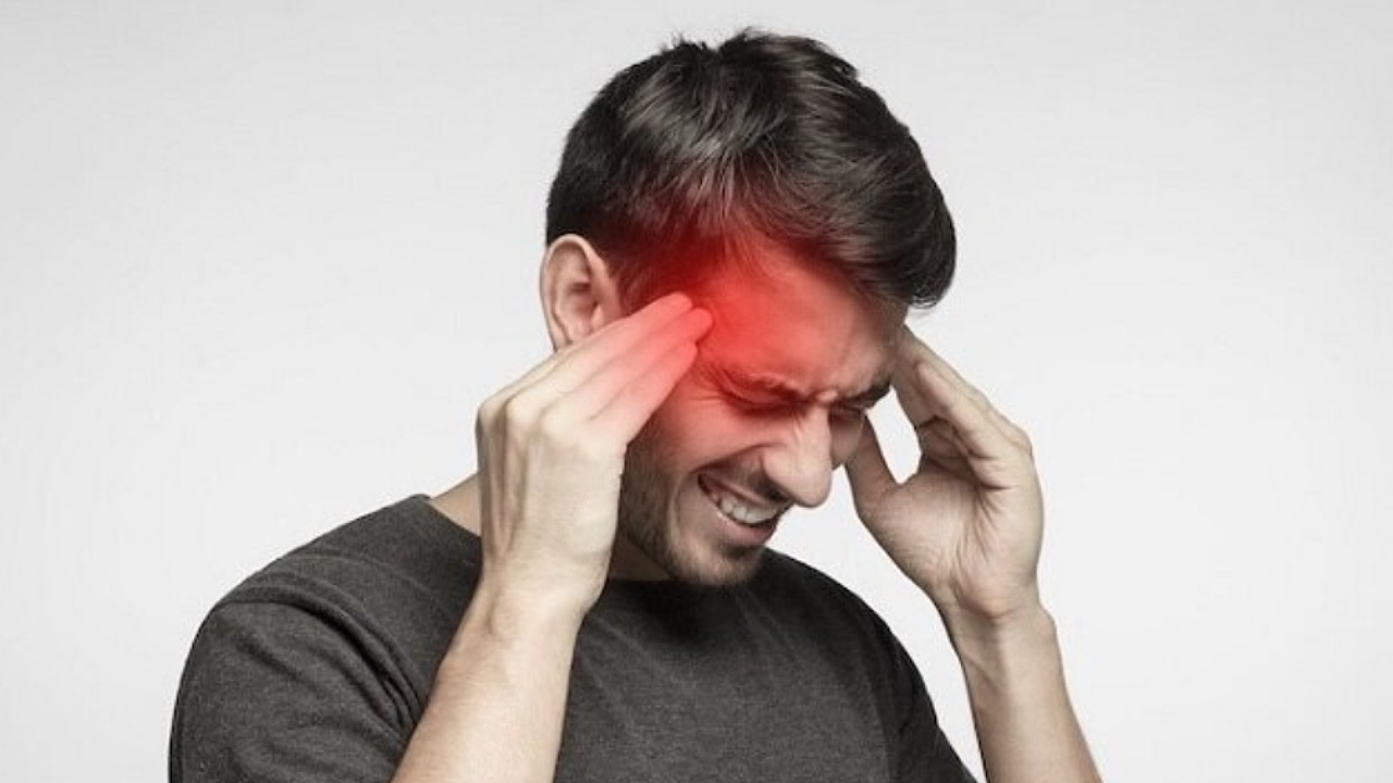 کدام غذا‌ها باعث تحریک سردرد‌های میگرنی می‌شوند؟