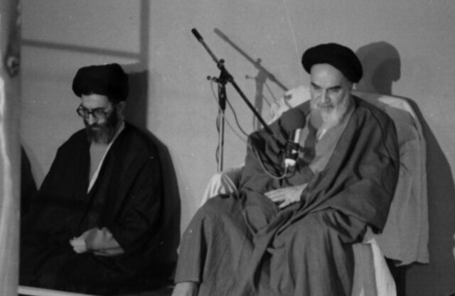 عکس امام خمینی(ره) عکس امام خمینی(ره)