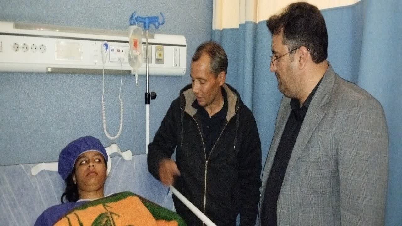 بازدید مدیر کل اتباع و مهاجرین خارجی استان کرمان از خانواده شهدای افغانستانی