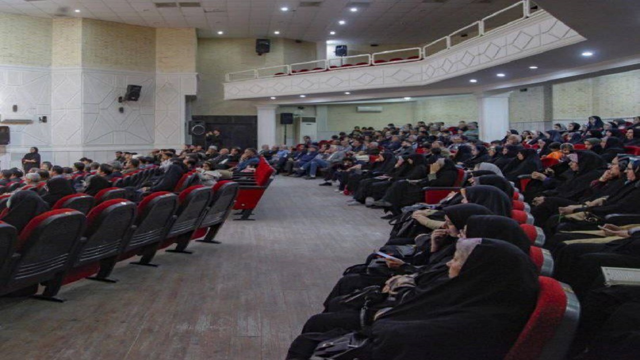 برگزاری مراسم بزرگداشت به مناسبت سالگرد شهادت حاج قاسم و روز مادر در لارستان + تصاویر