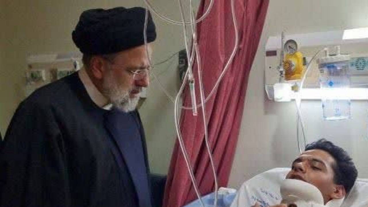 مجروحی که از حضور رئیس جمهور در بیمارستان شگفت زده شد+ عکس و  فیلم