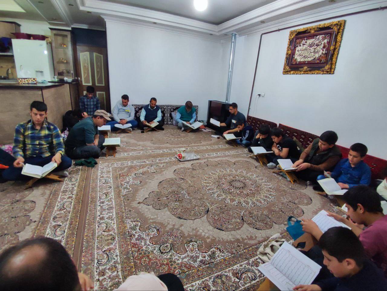 محفل انس با قرآن در روستای توآباد
