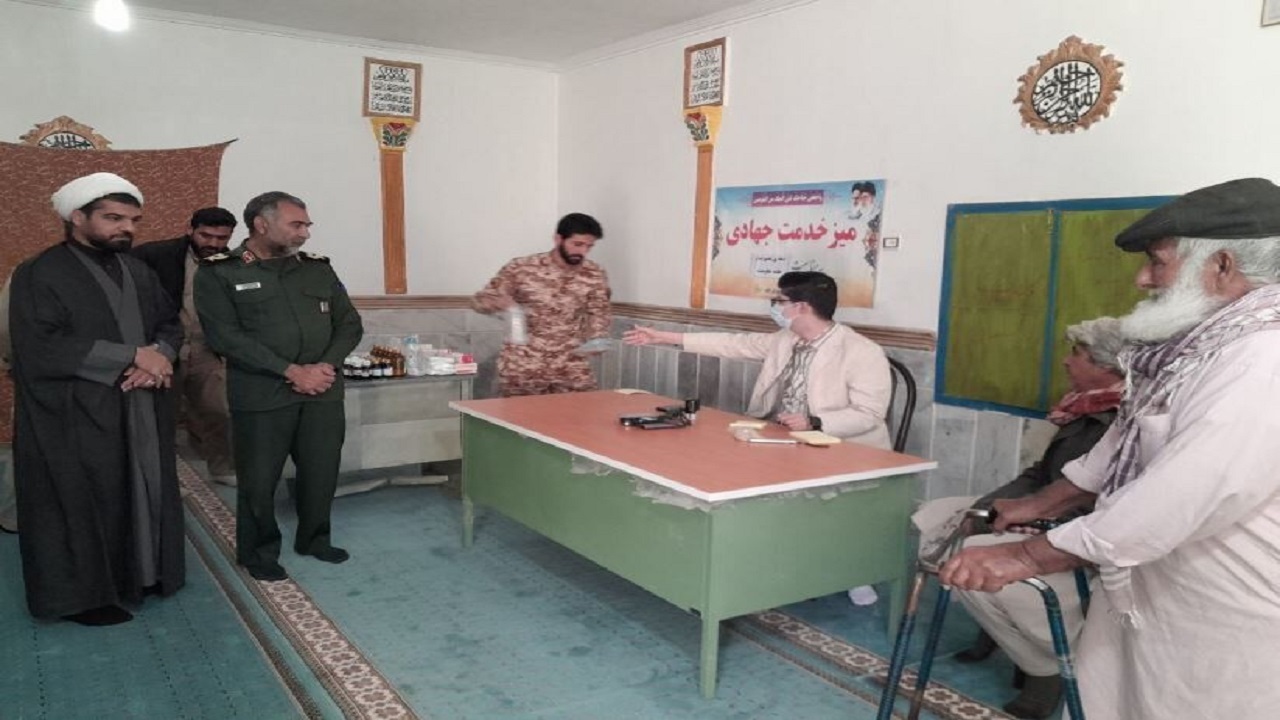 همزمان با هفته بصیریت بیماران خاش به طور رایگان ویزیت شدند
