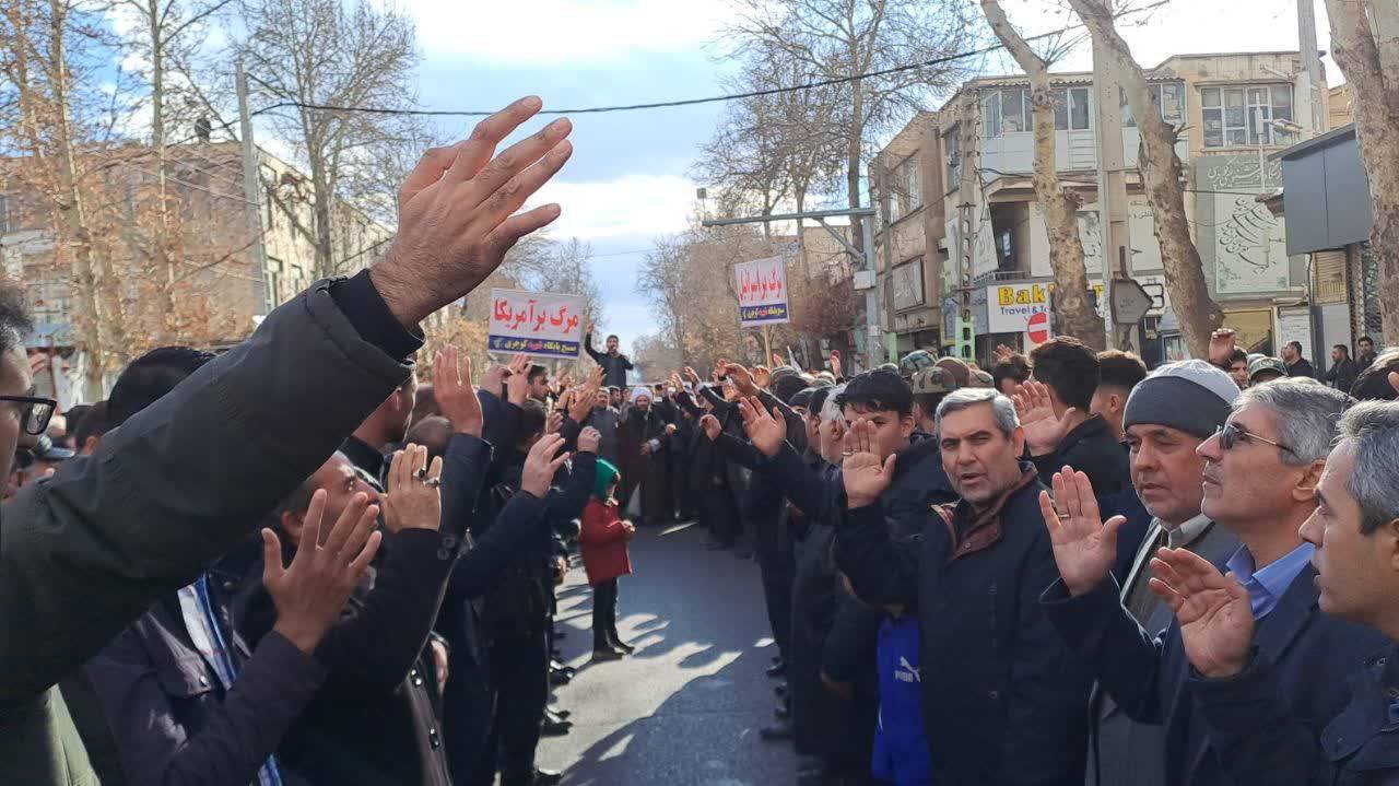 تجمع اعتراضی مردم خوی برای حمله تروریستی گلزار شهدای کرمان