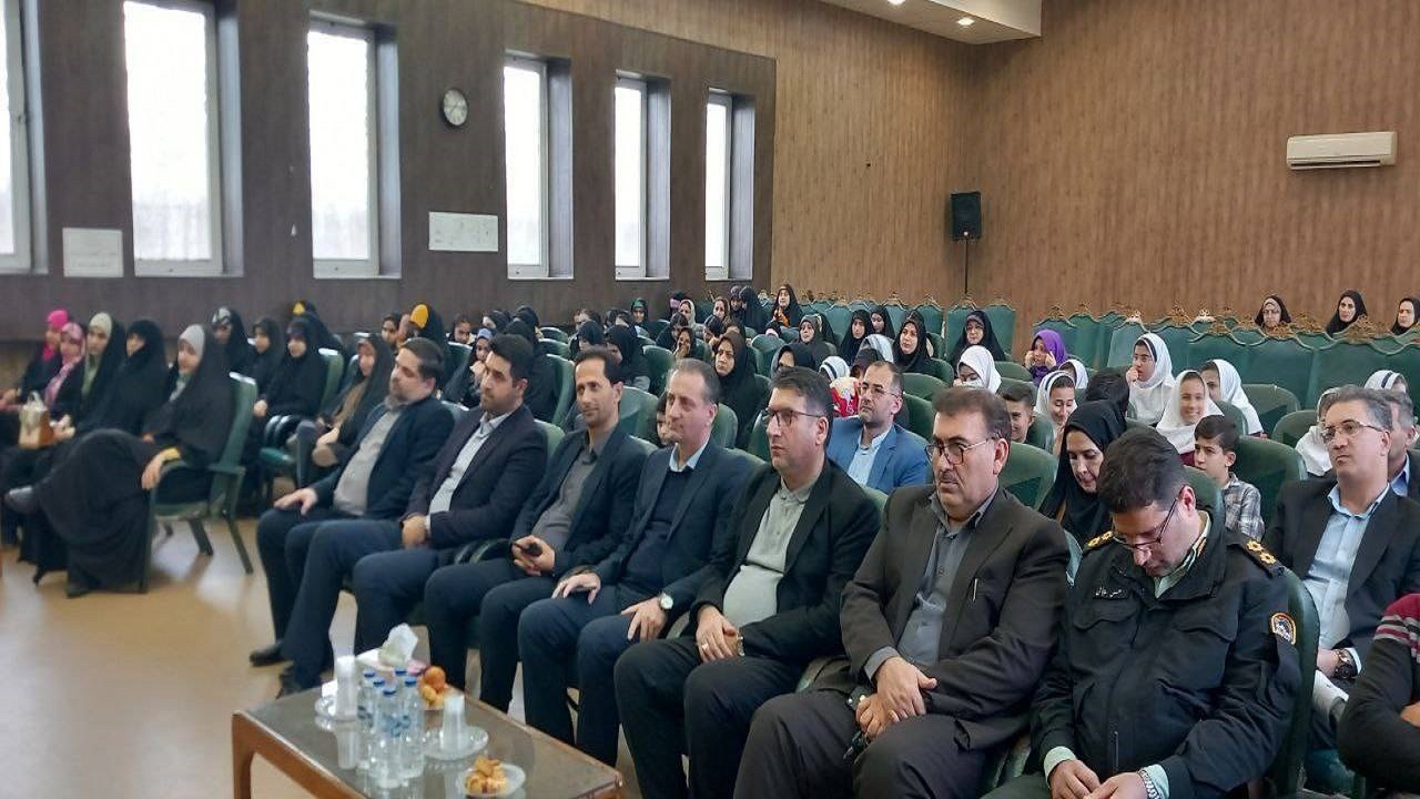 مراسم بزرگداشت حاج قاسم سلیمانی به میزبانی شهر تولم + تصاویر