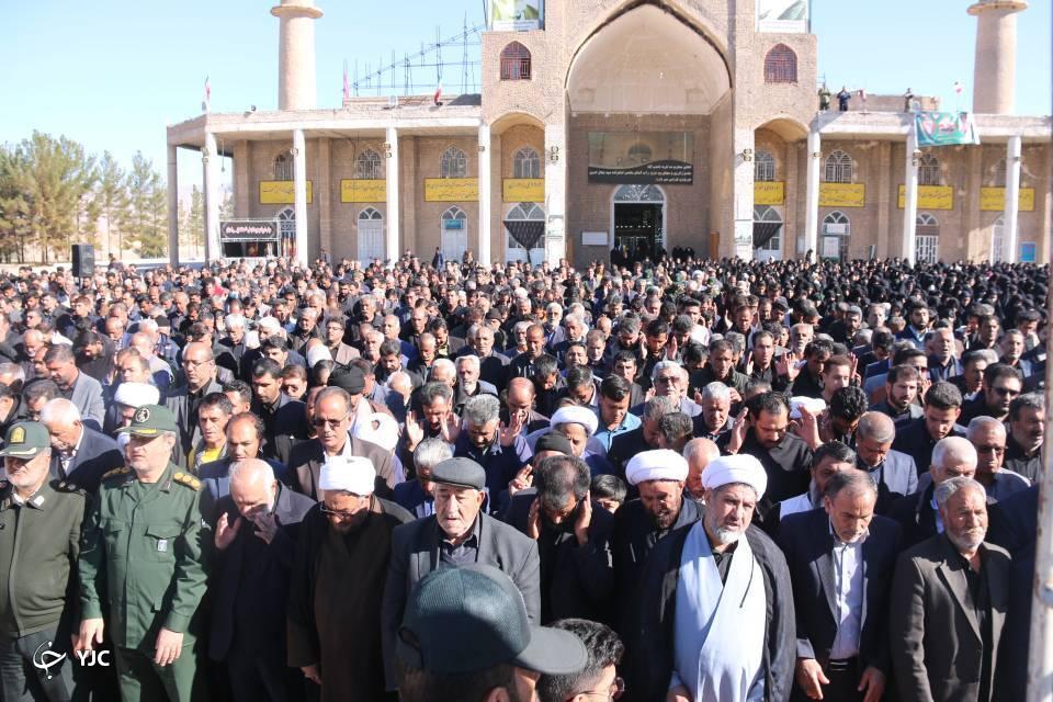 تشییع پیکرهای ۲ شهید انفجارهای تروریستی کرمان در رفسنجان + تصاویر