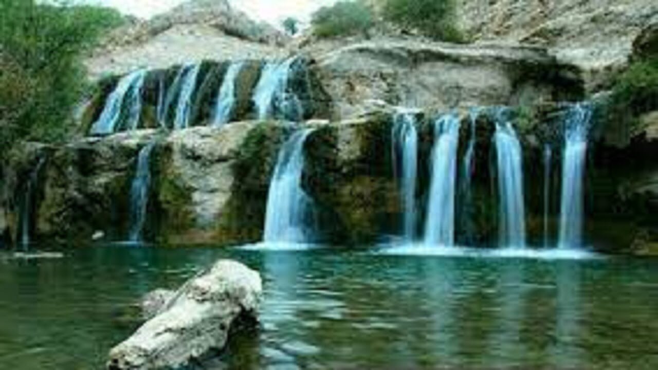 آبشار گِریت لرستان در منطقه ای جنگلی و کوهستانی+فیلم