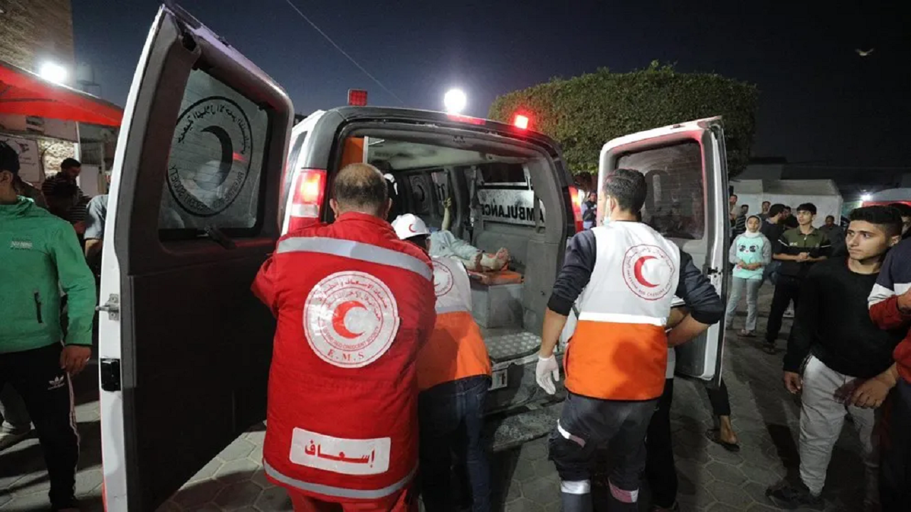 حملات پهپادی ارتش اشغالگر اطراف ساختمان هلال احمر در جنوب غزه