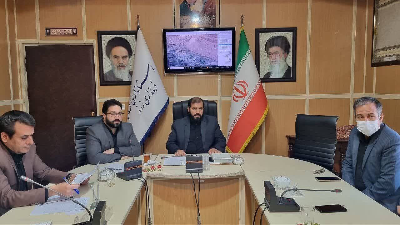 لزوم احداث مجموعه پارک و استخر آبی در زرند