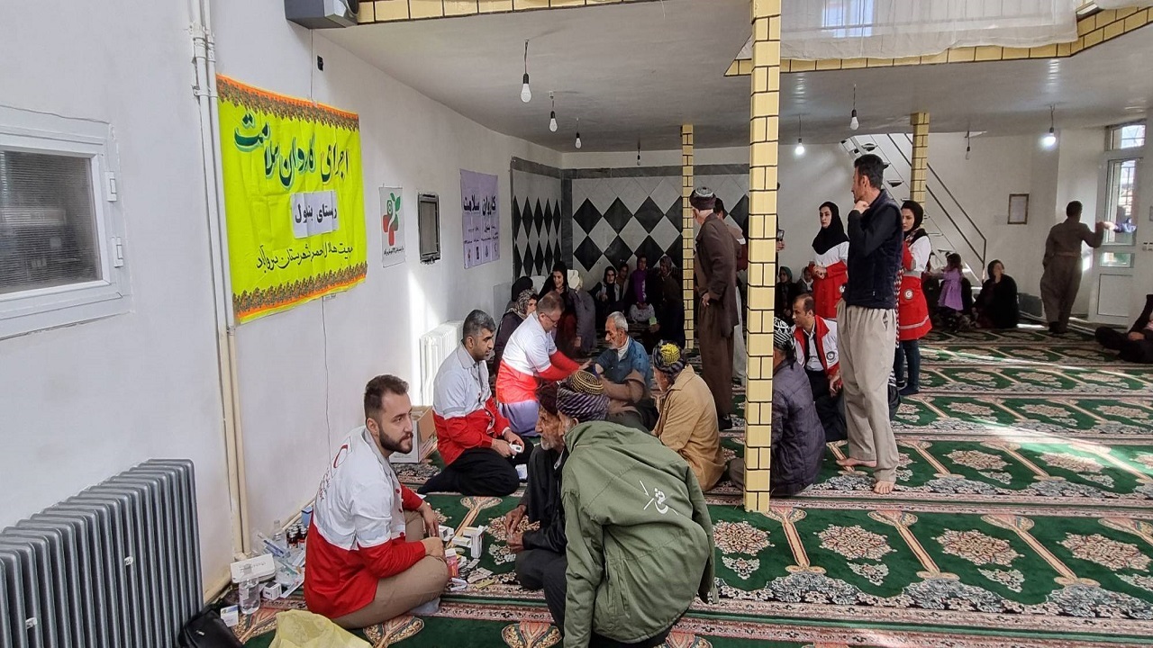 اعزام کاروان سلامت به روستای بندول شهرستان سروآباد