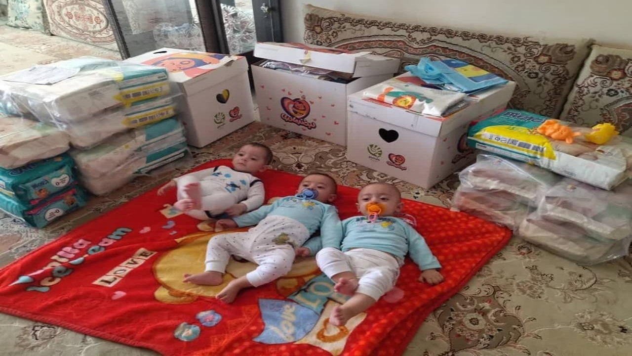 اهدای ۲۰۰ بسته لبخند مادری در لرستان