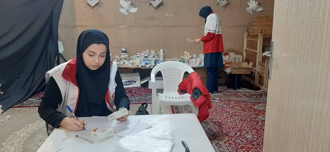 ویزیت رایگان ۶۱۵ نفر از اقشار کم برخوردار در کرج