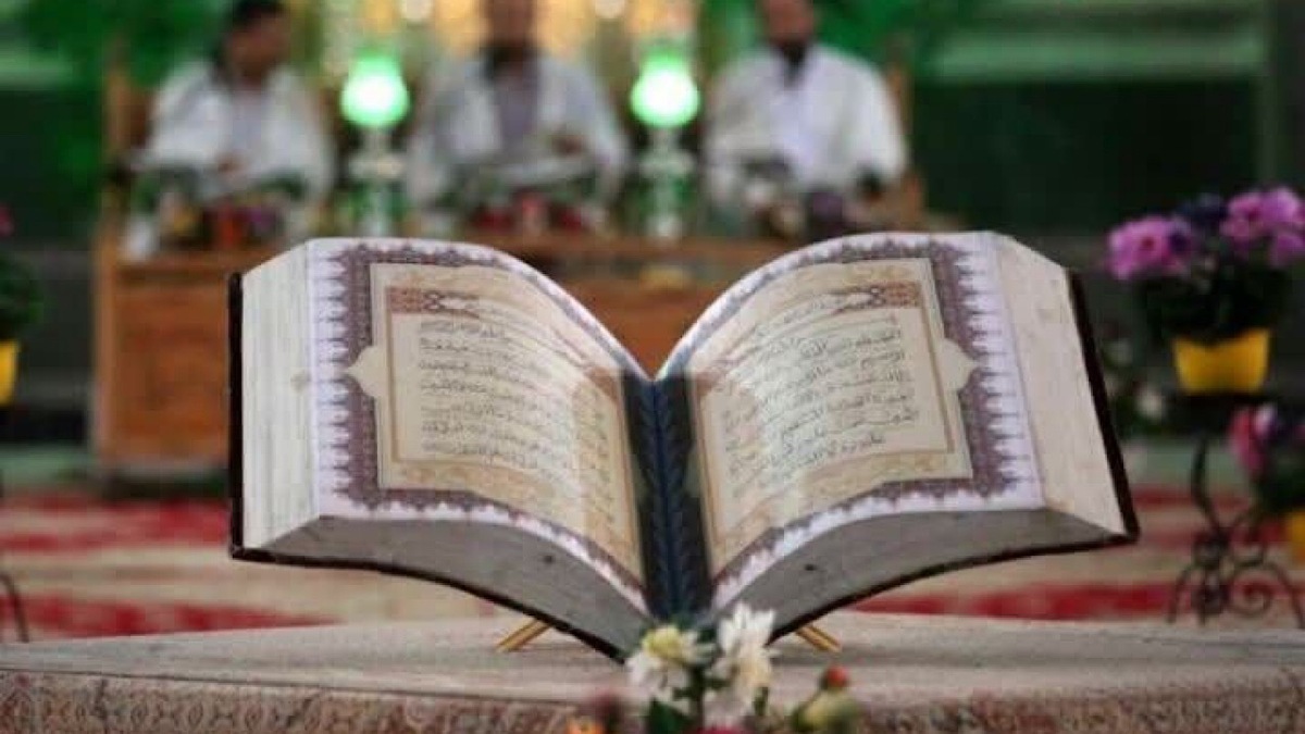 گفت‌وگوی جالب رهبر انقلاب با قاریان مصری به زبان عربی + فیلم