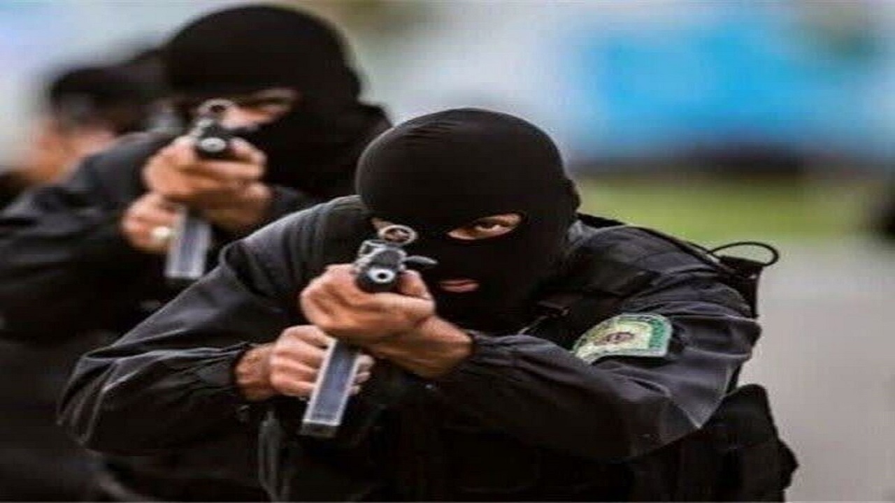 پلیس قلعه گنج به گروگان گیری پسر نوجوان پایان داد
