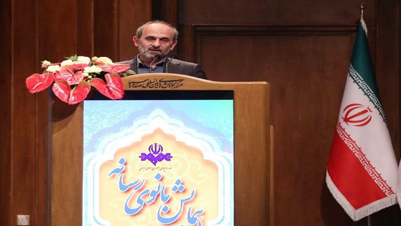 بازیابی هویت اصیل ایرانی اسلامی با توجه به ظرفیت‌های بانوان