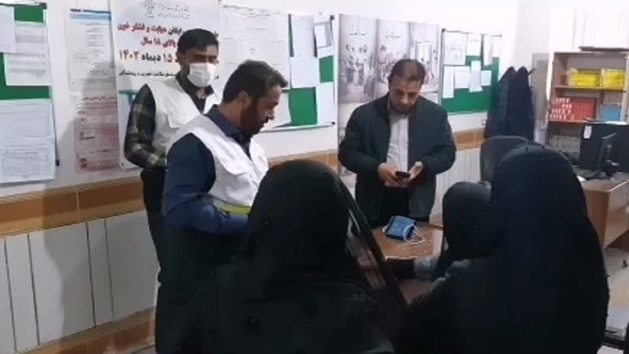 خدمات رسانی جهادگران پزشکی به اهالی شهرستان لردگان