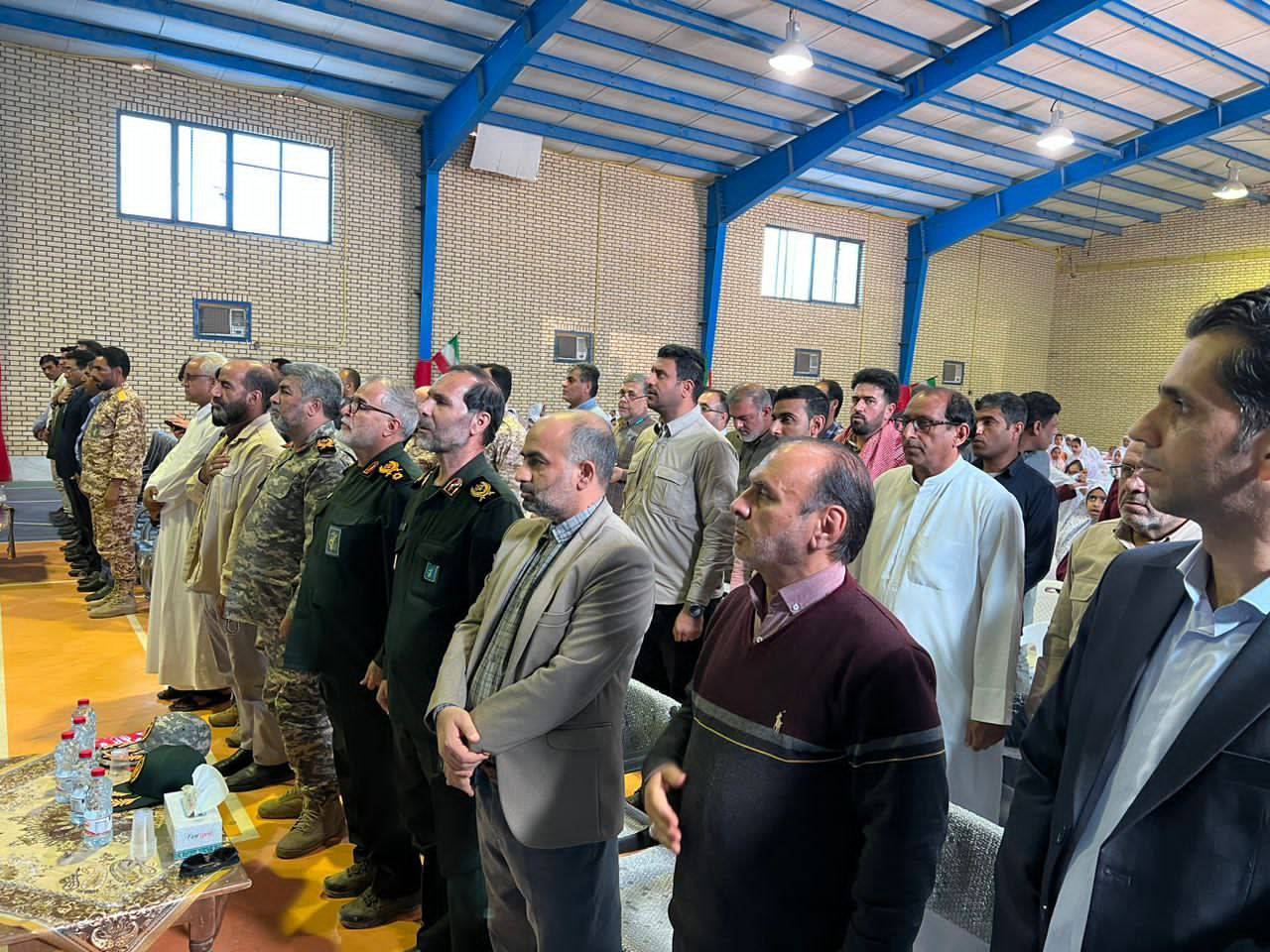 مراسم جشن تکلیف دانش آموزان با حضور مسئولان سپاه
