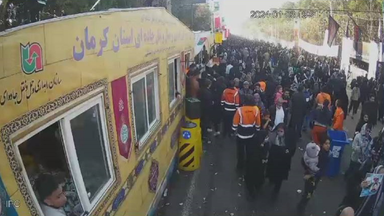 لحظه انفجار حادثه تروریستی کرمان از لنز دوربین نصب شده موکب راهداری