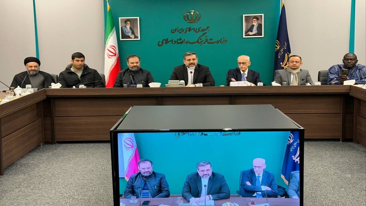 پاسخ همه‌ نیازهای بشر در قرآن کریم است