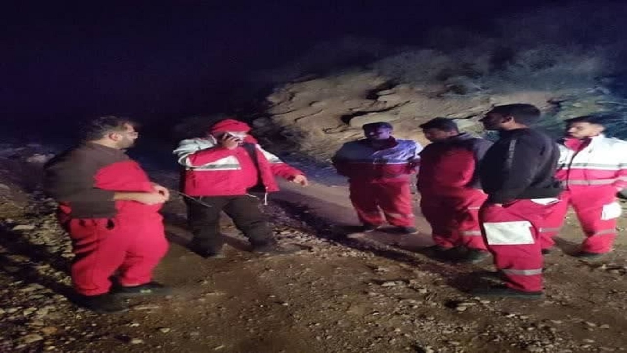 نجات ۴ کوهنورد گرفتار در ارتفاعات الموت غربی