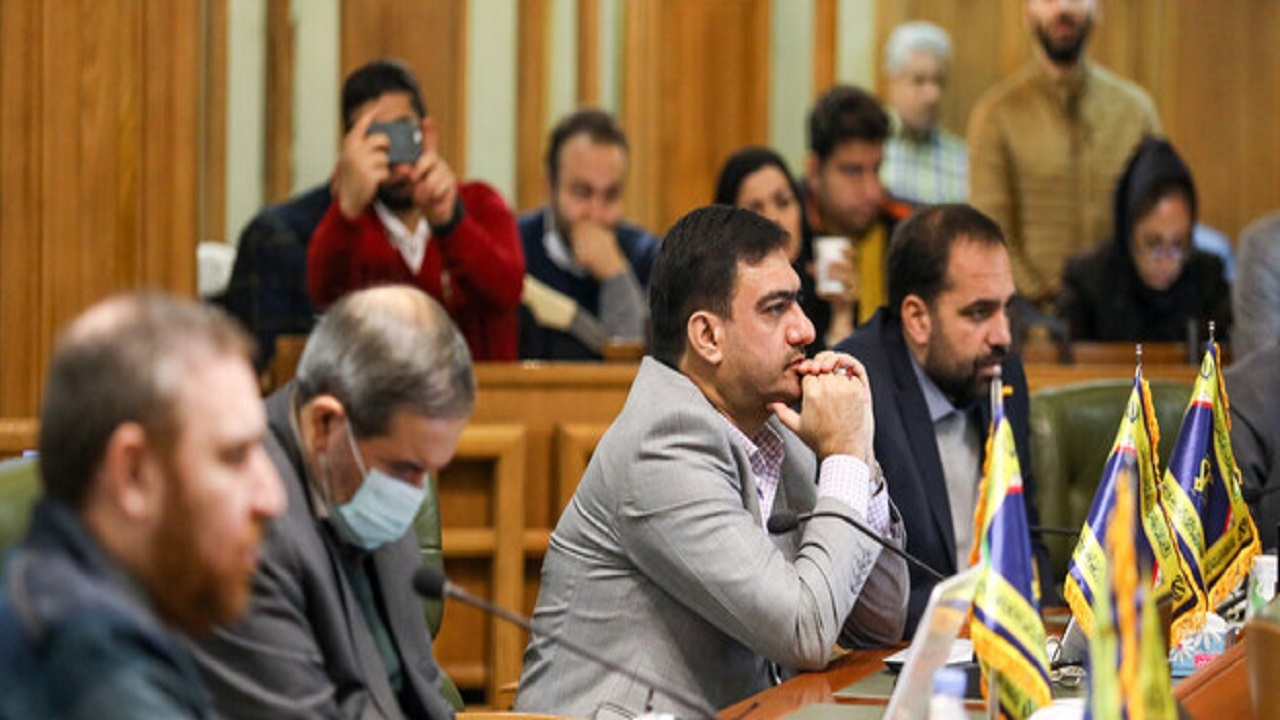 «مصوبه عوارض بر تبلیغات محیطی پایتخت» اصلاح شد