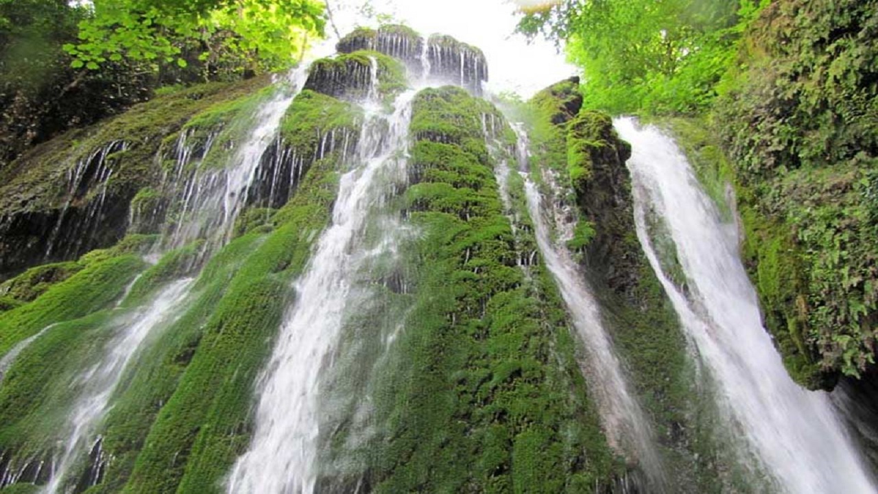 نمایی از آبشار چلی در روستای بالاچلی استان گلستان