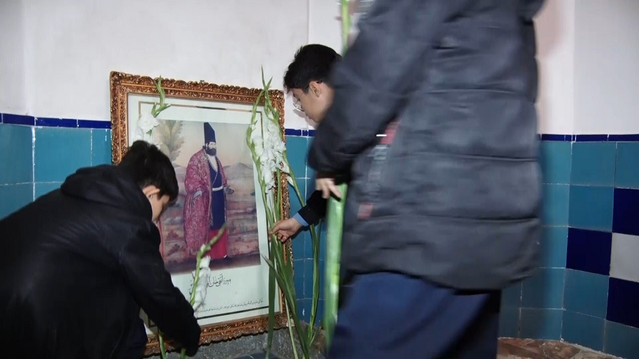 گلباران محل شهادت میرزاتقی خان امیرکبیر در حمام فین کاشان