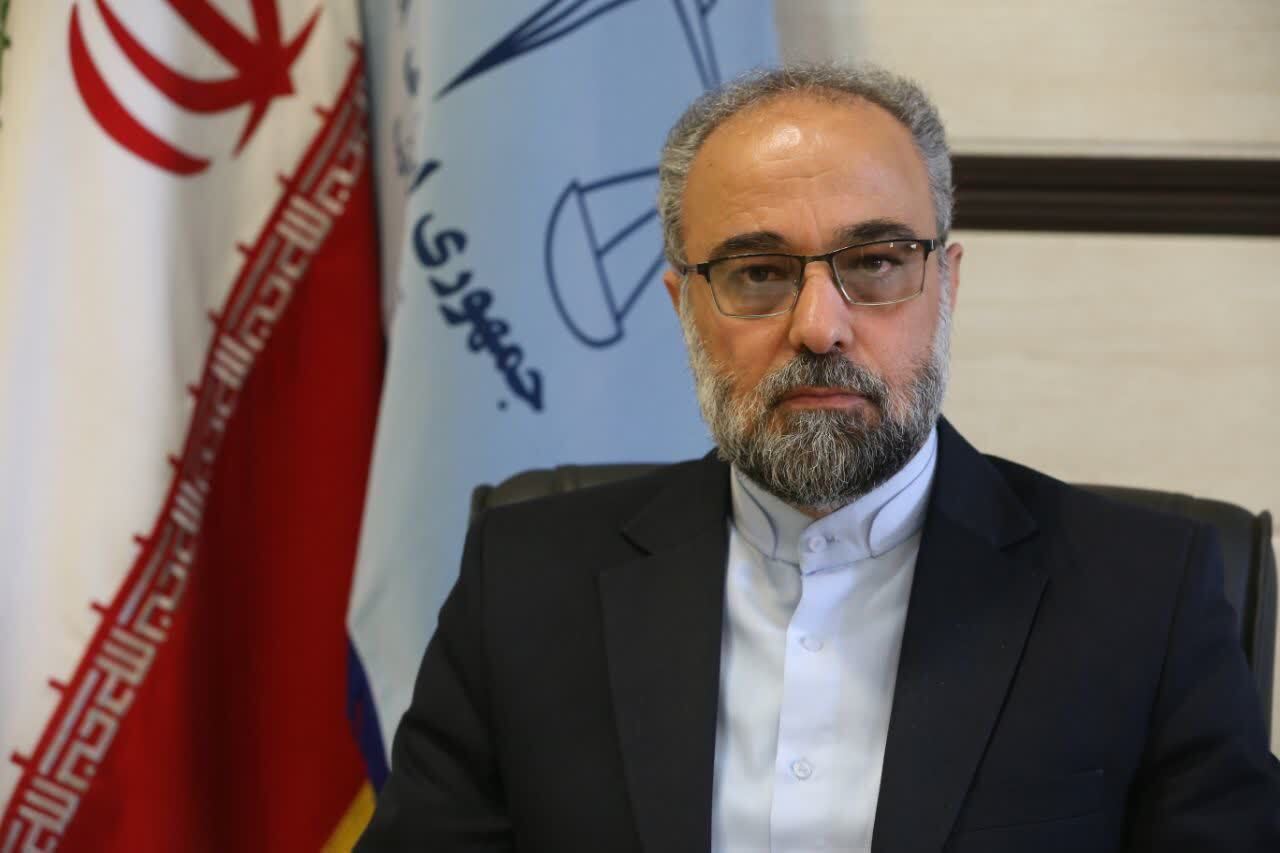 خودداری از خرید و فروش طلای خارج از شبکه رسمی بازار