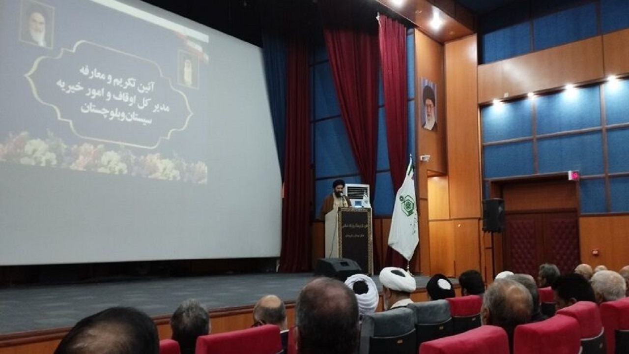 دشمن اتحاد شیعه و سنی را هدف قرار داده است