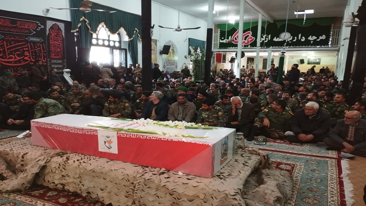 پیکر مطهر شهید حمیدرضا خسروی به خاک سپرده شد
