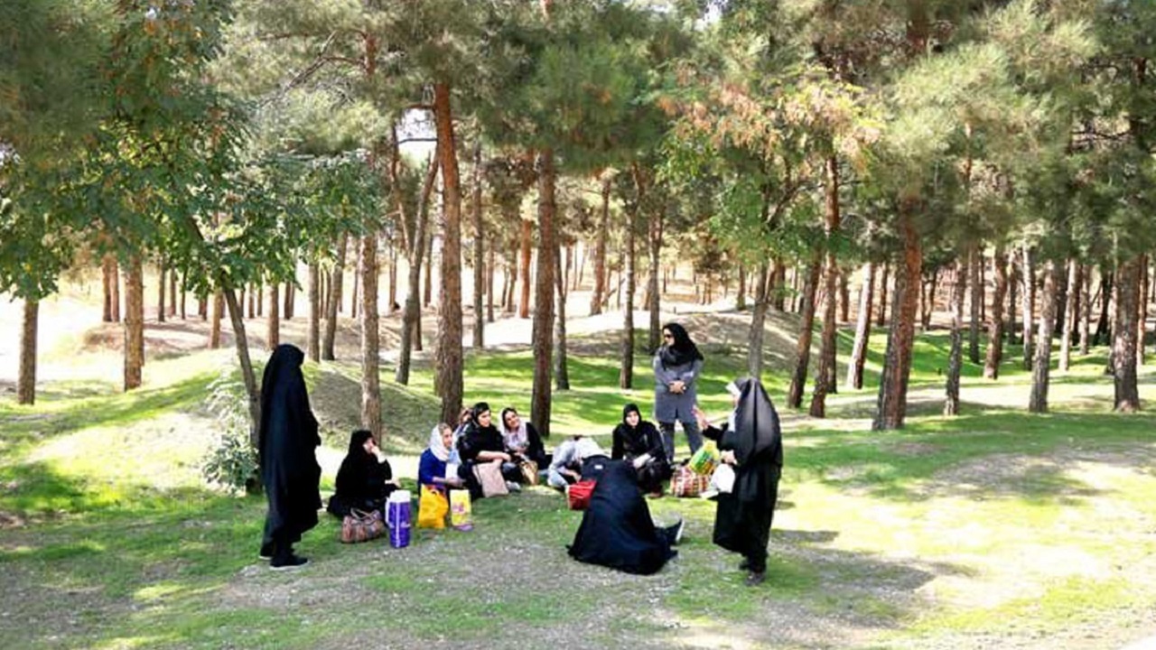 ساخت بوستان‌های ویژه بانوان در مناطق مختلف قم